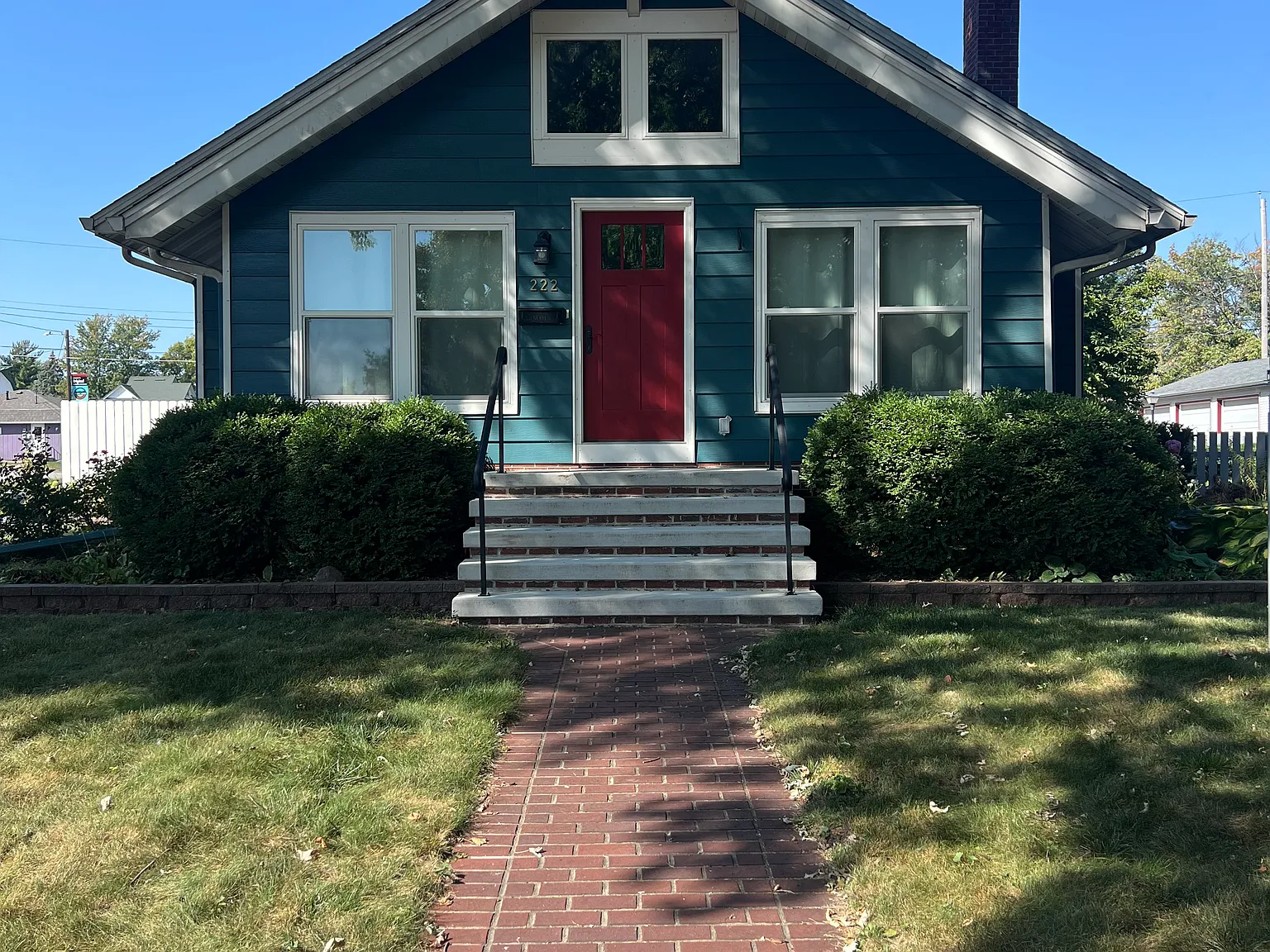 4 bed, 2055 sqft, $2,300 — Photo 1