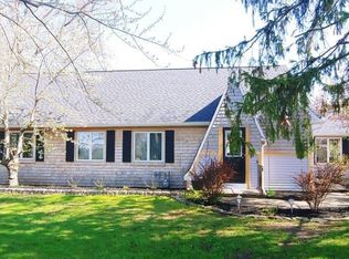 7803 Ridge Rd, Gasport, NY 14067