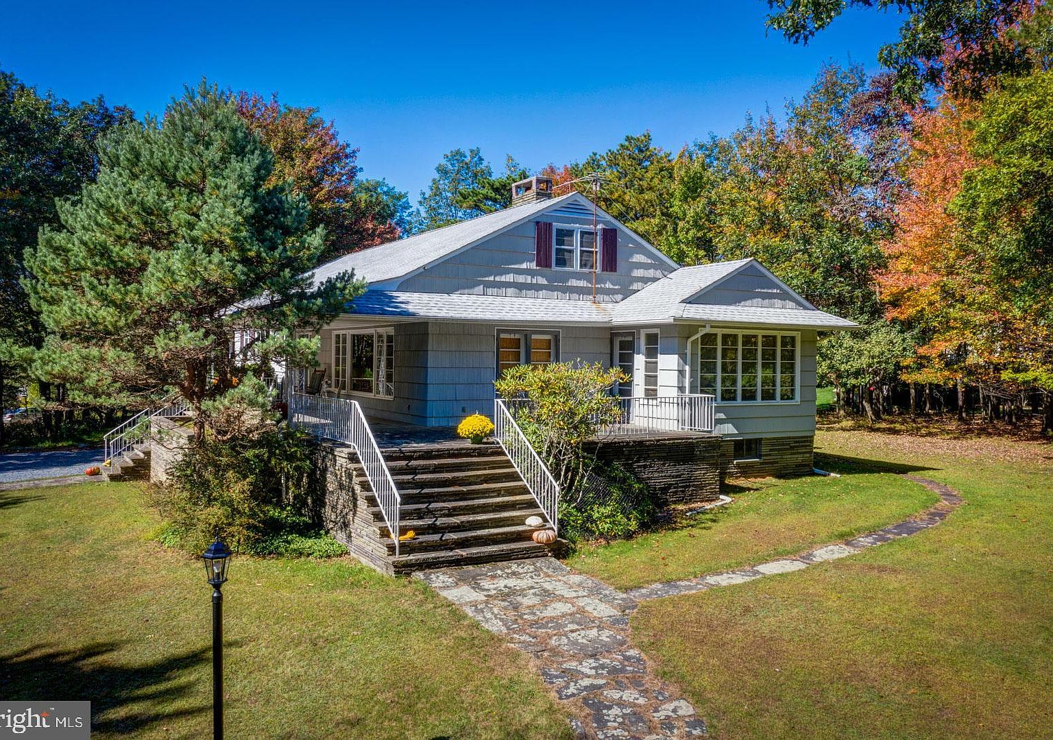 155 Knob Rd, Mount Pocono, PA 18344 Zillow