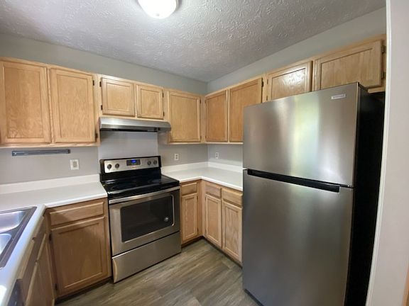 5th image of 3310 Melba Dr