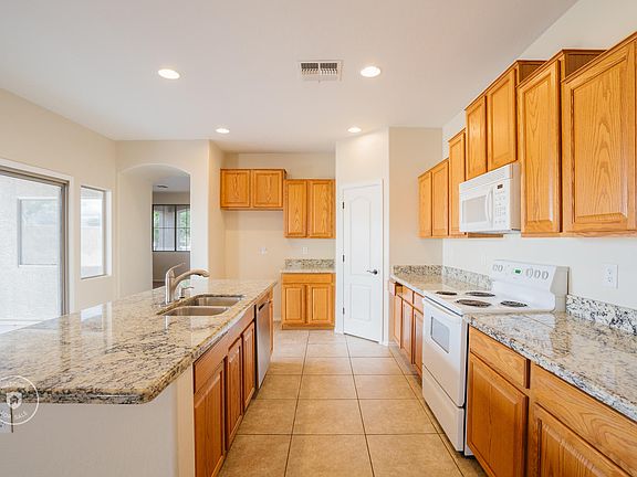 2nd image of 12272 S 176th Ave