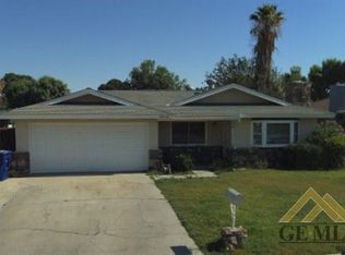5212 Cherry Tree Ln, Bakersfield, CA 93309