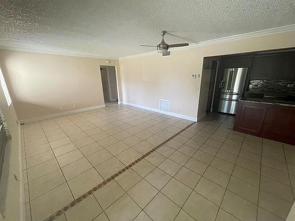 3rd image of 4969 Sable Pine Cir APT A1