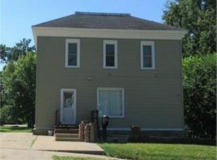920 4th Ave N, Estherville, IA 51334