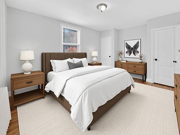 2nd image of 4701 Ravenswood Rd APT 14