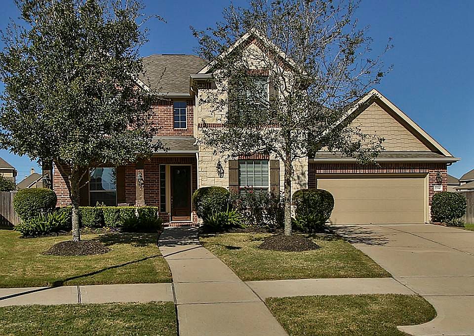 1st image of 27910 Wedgeoak Ct