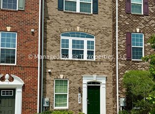 723 Sky Bridge Dr, Upper Marlboro, MD 20774