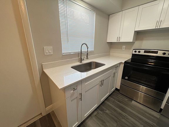 5th image of 5841 NE 18th Ave APT 2