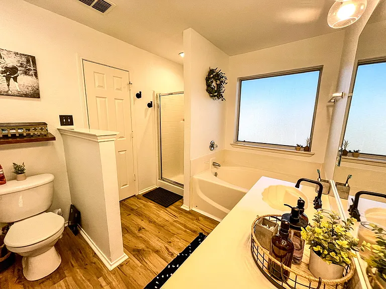 5133 Indian Valley Dr — Photo 9