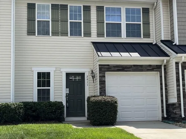 7411 Red Mulberry Way, Charlotte, NC 28273