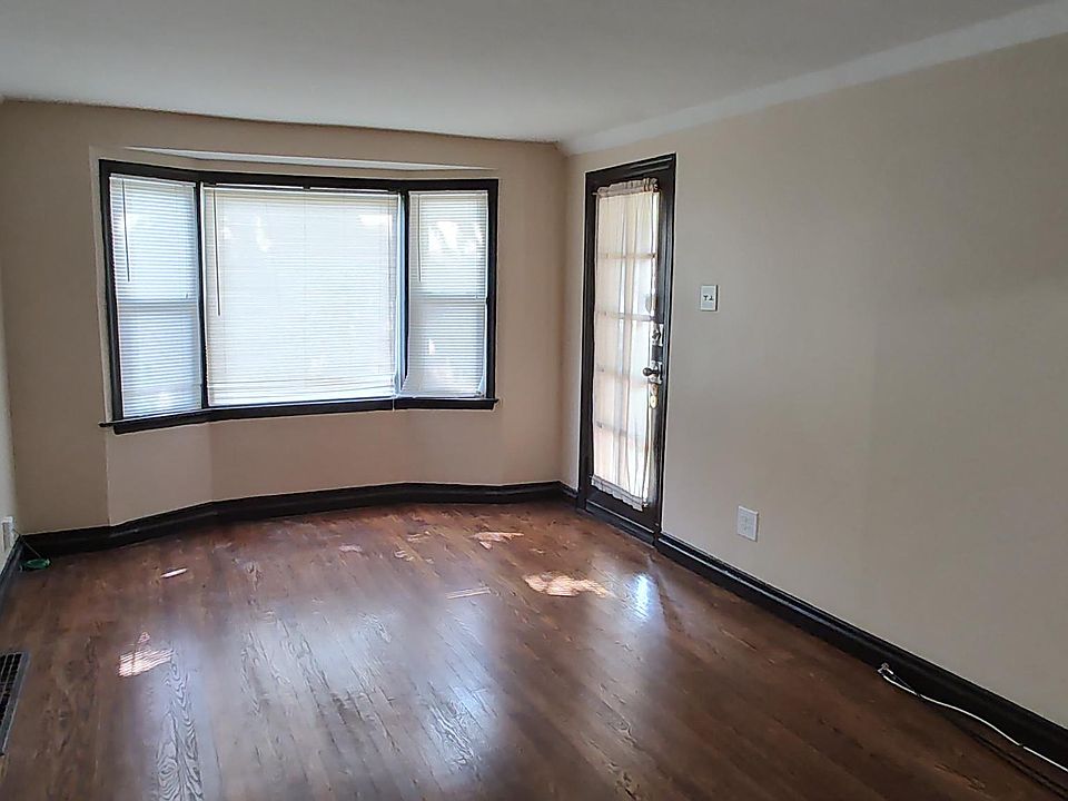 2441 Fowler Ave 2441, Saint Louis, MO 63114 Zillow