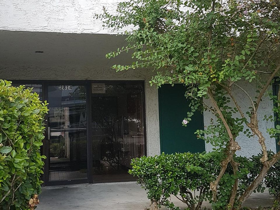 1st image of 2814 S Bartell Dr