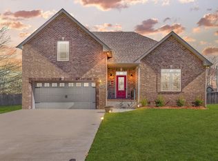 1380 Station Dr, Goodlettsville, TN 37072