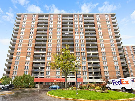 3rd image of 440 McMurchy Ave S #1460015