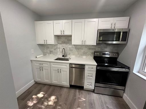 1st image of 305 Hibiscus Ave #3