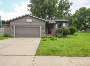 705 N Montgomery Ct, Sioux Falls, SD 57103