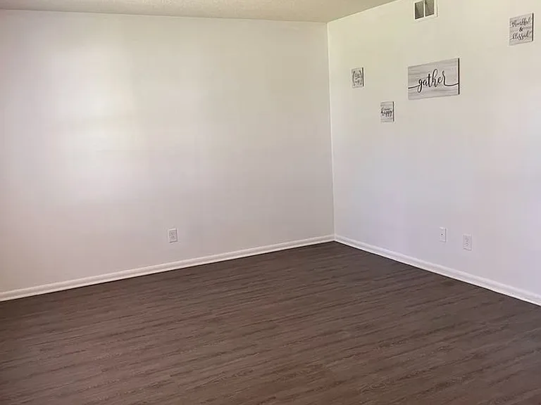 1731 High St — Photo 7