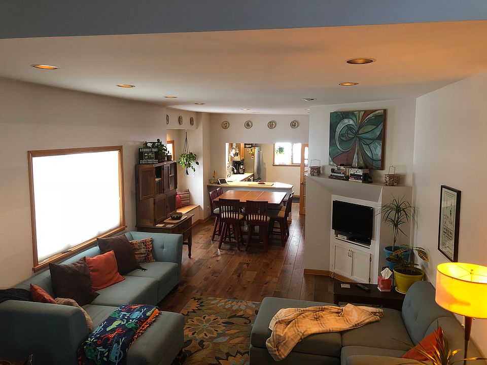 1st image of 119 Jefferson Ave