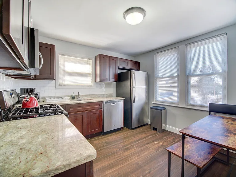 108 Gotthardt St #2 — Photo 10