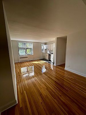 1st image of 142-07 Hoover Ave #304