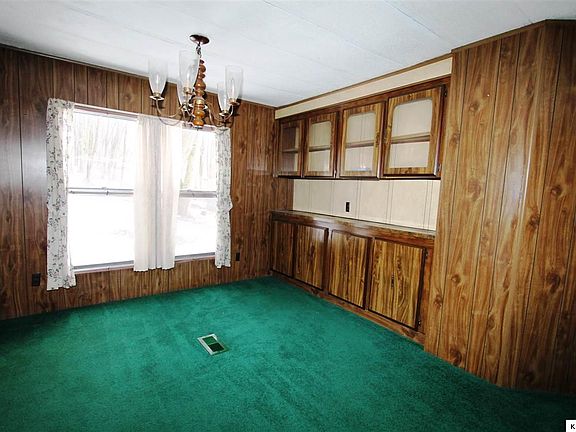 4th image of 7151 Lundy Ln