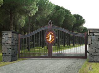 5652 SW 87th Ave, Portland, OR 97225