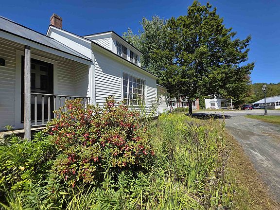 3rd image of 30 Pleasant Street