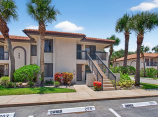 400 Club Cir APT 201, Boca Raton, FL 33487