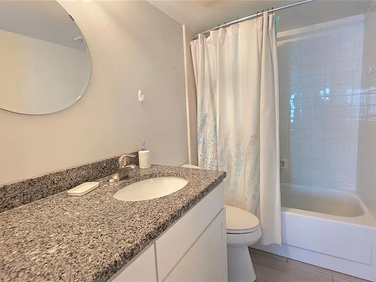 1650 1st Ave W #507B — Photo 14