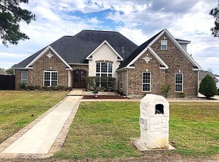 305 Tyler Dr, Orange, TX 77630