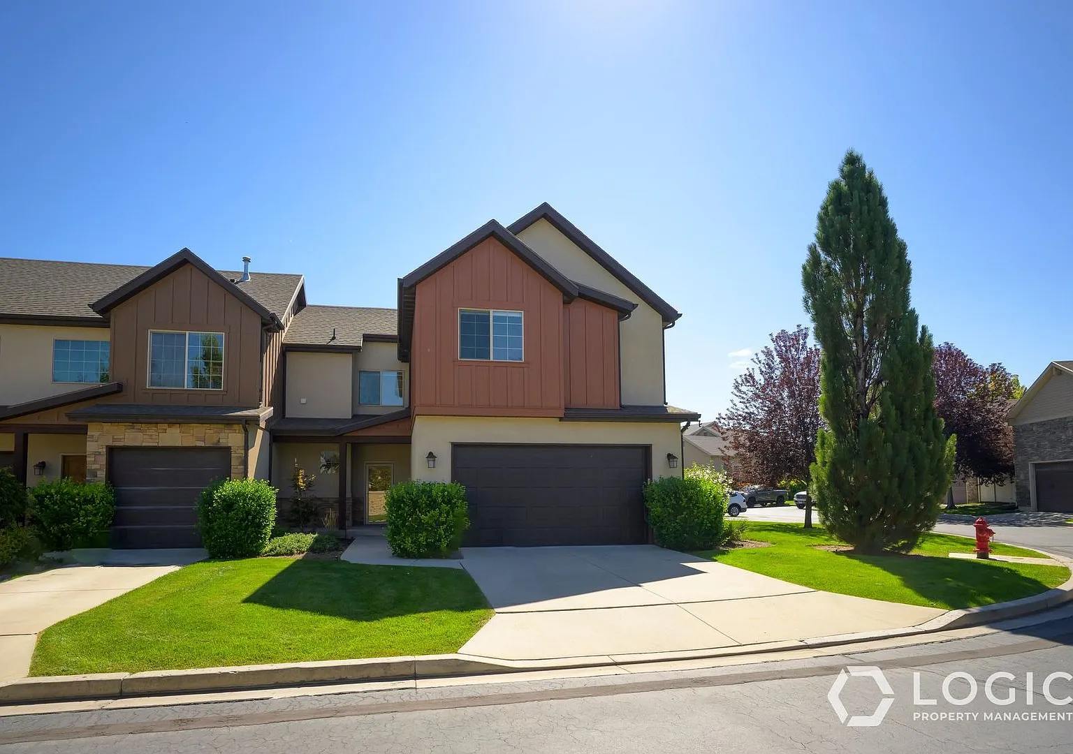 3 Bed / 2.5 Bath Townhome for Rent in South Jordan, UT — Photo 1