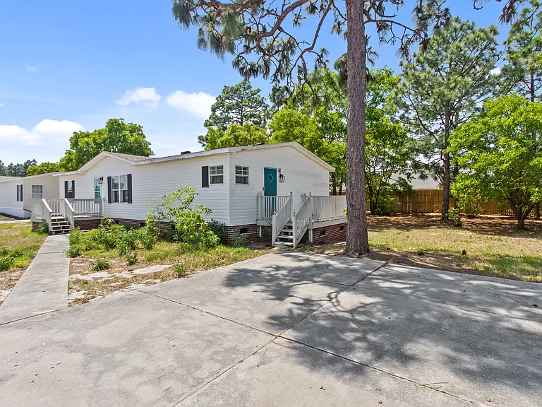 309 N Winchester Ln — Photo 10