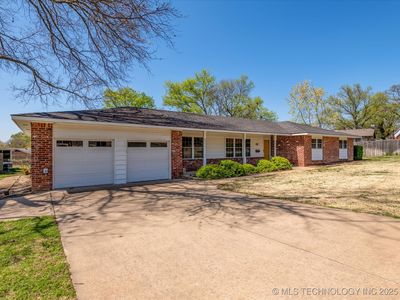 2730 Evergreen Dr, Bartlesville, OK, 74006