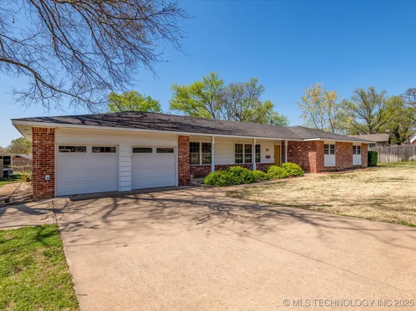 2730 Evergreen Dr, Bartlesville, OK 74006
