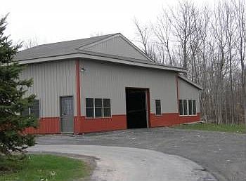 3rd image of 2800 Butternut Ln
