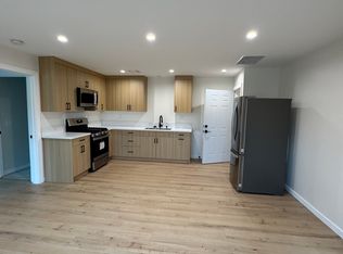 20851 Martha St #1/2, Woodland Hills, CA 91367