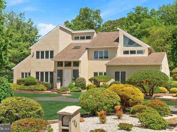 204 Gleniffer Hill Rd, Richboro, PA 18954