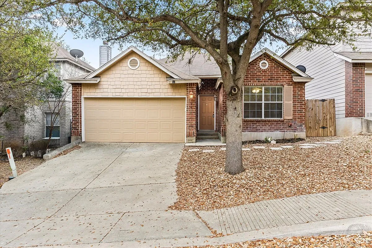 Building Photo - 5430 Tomas Cir