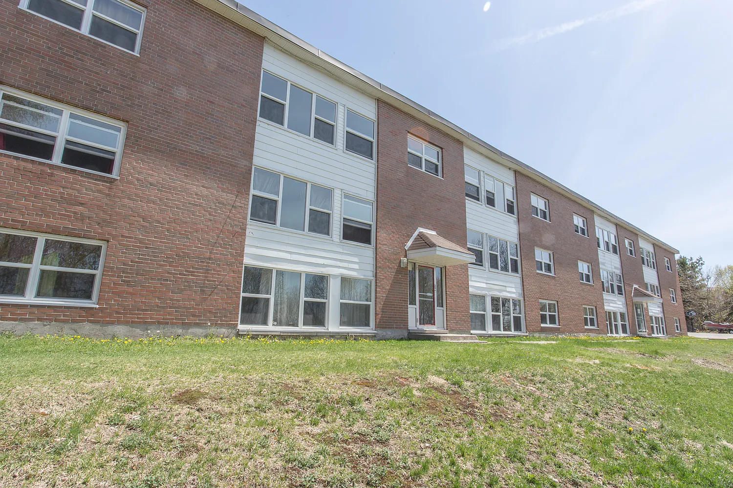 Hillcrest Place — Photo 1