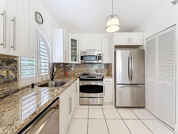 4th image of 9008 Collins Ave APT 303