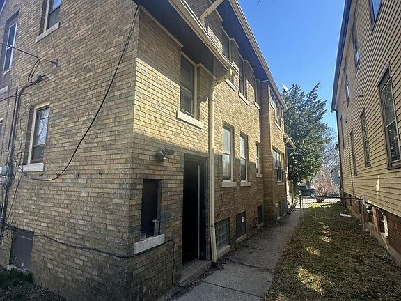 2nd image of 3717-3719 North Port Washington AVENUE