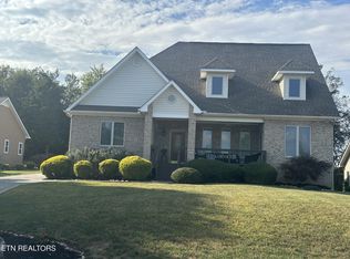 202 Konawa Ln, Loudon, TN 37774