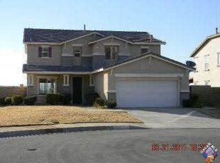 2541 Carolyn Dr, Palmdale, CA 93551