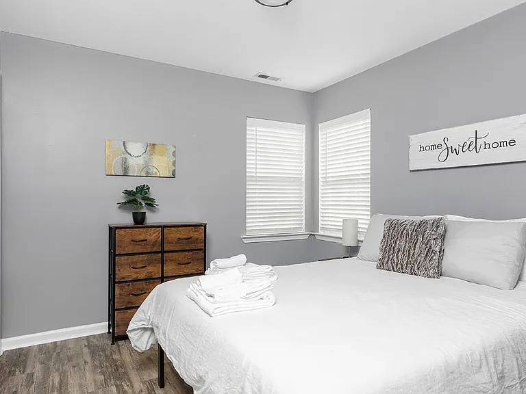 1702 Maribel Ave — Photo 8