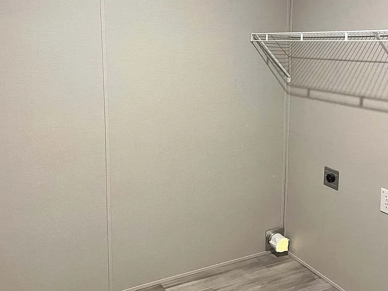 Silverstone Manufactured Home Community — Photo 47
