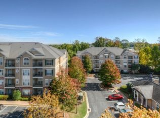 1301 Stratford Cmns, Decatur, GA 30033