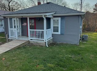 19 Riverside Dr, Utica, OH 43080