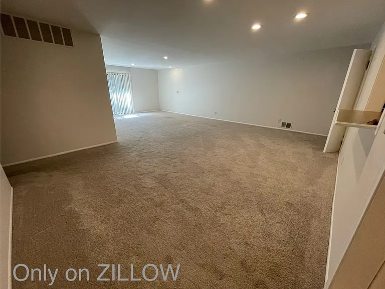 27330 Arborway Rd #28 — Photo 5