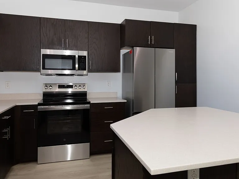 72 W Santa Clara St — Photo 11
