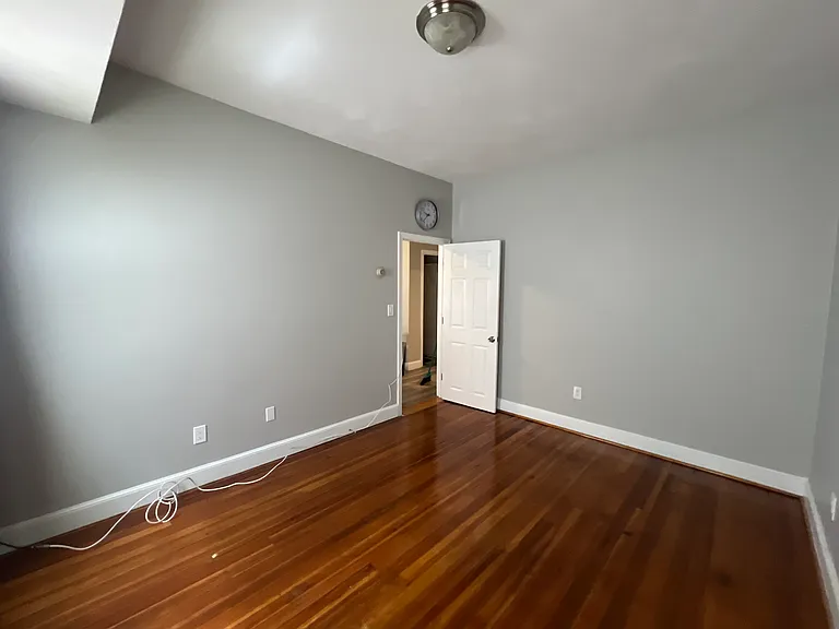 182 Cottage St #202 — Photo 10